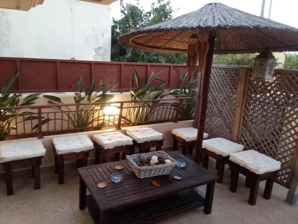 Villa Avatos - Near To The Port Of Rafina And The Airport Of Athens Agios Spyridon  Bagian luar foto